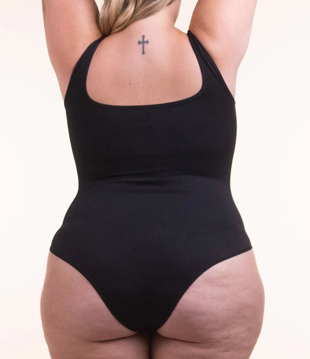 BodyGlow • Seamless Ribbed Shaping Bodysuit